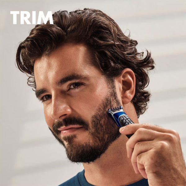 Gillette 4-in-1 Precision Body and Beard Trimmer for Men - Razor and Sculpter with 1 ProGlide Blade and 3 Clogs