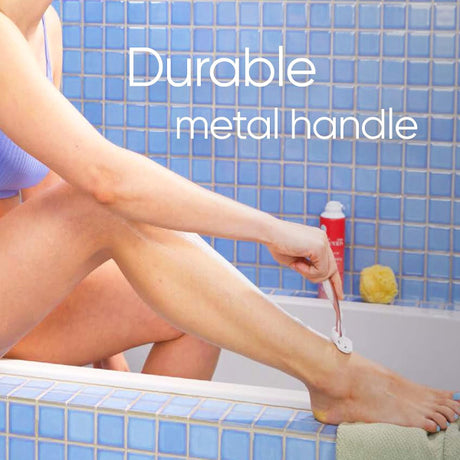 Gillette Venus Deluxe Smooth Sensitive Women's Razor + 1 Blade Refill with Rose Gold Metal Handle